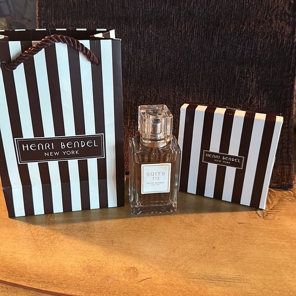Henri Bendel Suite 712 1.7 oz